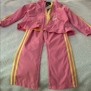 NWT Adidas kids 3-pc tracksuit size 5 yellow pink